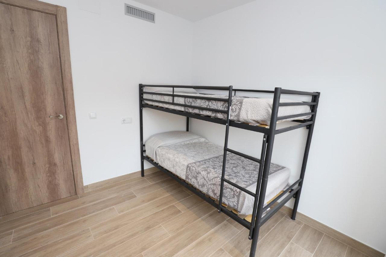 Apartaments Agneta- Timo กัมบริลส์ ภายนอก รูปภาพ